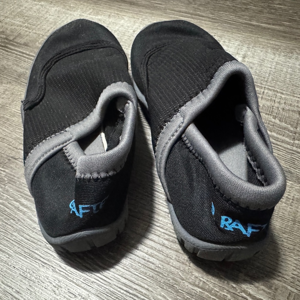 Rafters Kids Water Shoes - Black & Gray - Size 12